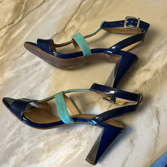 Antonio Melani Heels, Sandals Sz 7 - Picture 6 of 12